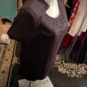 NWOT COVINGTON Pullover Decorated beaded Front Scoop neck a long tail & Sleeves